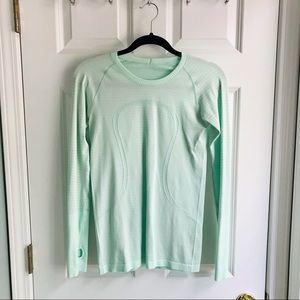Lululemon LS Swiftly Mint Green Size 6 EUC